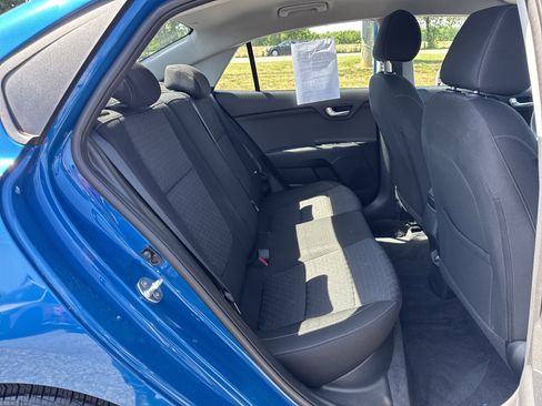 Used 2022 Kia Rio S FWD image 16