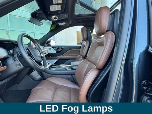 Used 2024 Lincoln Aviator Reserve w/ Equipment Group 201A image 20