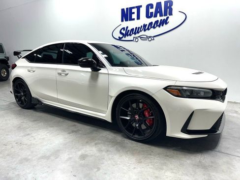 Used 2026 Honda Civic Type R image 4