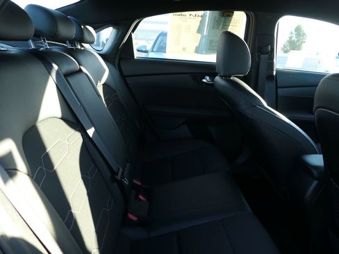 Used 2023 Kia Forte GT-Line w/ GT-Line Technology Package image 25