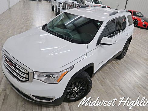 Used 2018 GMC Acadia SLT AWD/4WD image 3