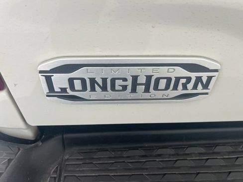 Used 2022 RAM 2500 Limited AWD/4WD image 14
