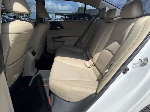 Used 2015 Honda Accord EX-L image 17