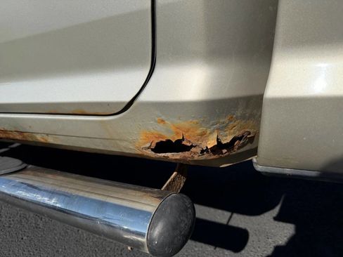 Used 2010 Dodge Ram 2500 Truck SLT w/ Big Horn Regional Pkg image 94