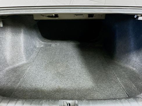 Used 2021 Honda Civic EX-L image 27