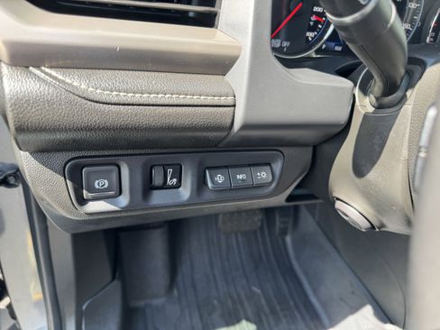 Used 2021 GMC Acadia Denali w/ Denali Ultimate Package AWD/4WD image 21