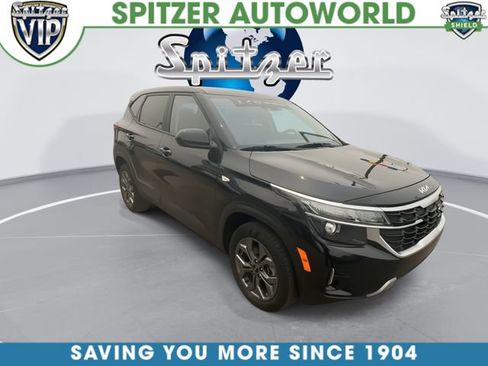 Certified 2024 Kia Seltos LX AWD/4WD image 2