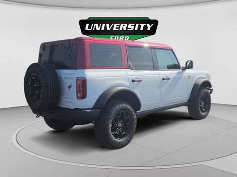 New 2026 Ford Bronco Badlands AWD/4WD image 3