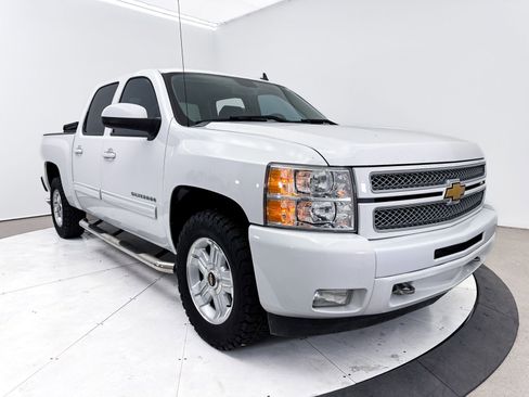 Used 2013 Chevrolet Silverado 1500 LTZ w/ Z71 Appearance Package RWD image 9