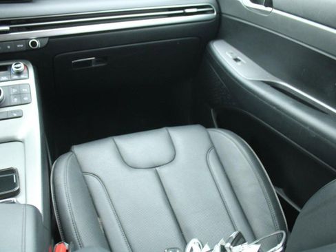 Used 2024 Hyundai Palisade SEL image 16