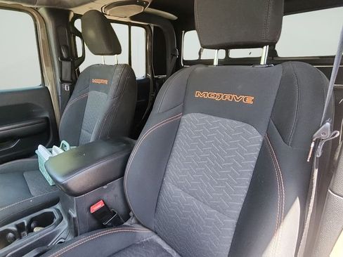 Used 2020 Jeep Gladiator Mojave AWD/4WD image 12