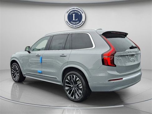 New 2026 Volvo XC90 B6 Ultra image 3