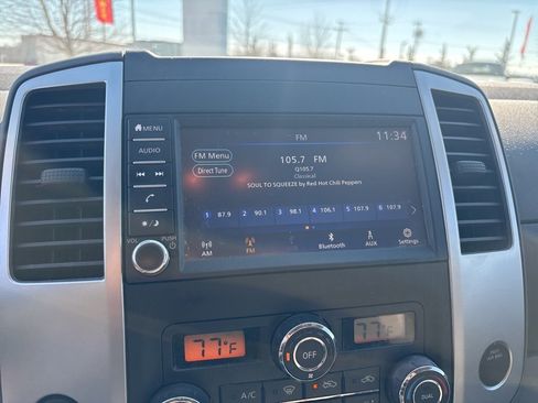 Used 2020 Nissan Frontier SV w/ Midnight Edition Floor Mats image 14