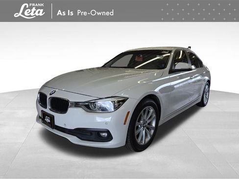 Used 2018 BMW 320i Sedan image 1