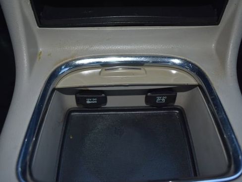 Used 2019 Dodge Grand Caravan SXT FWD image 27