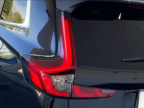 Used 2025 Honda CR-V EX-L image 47