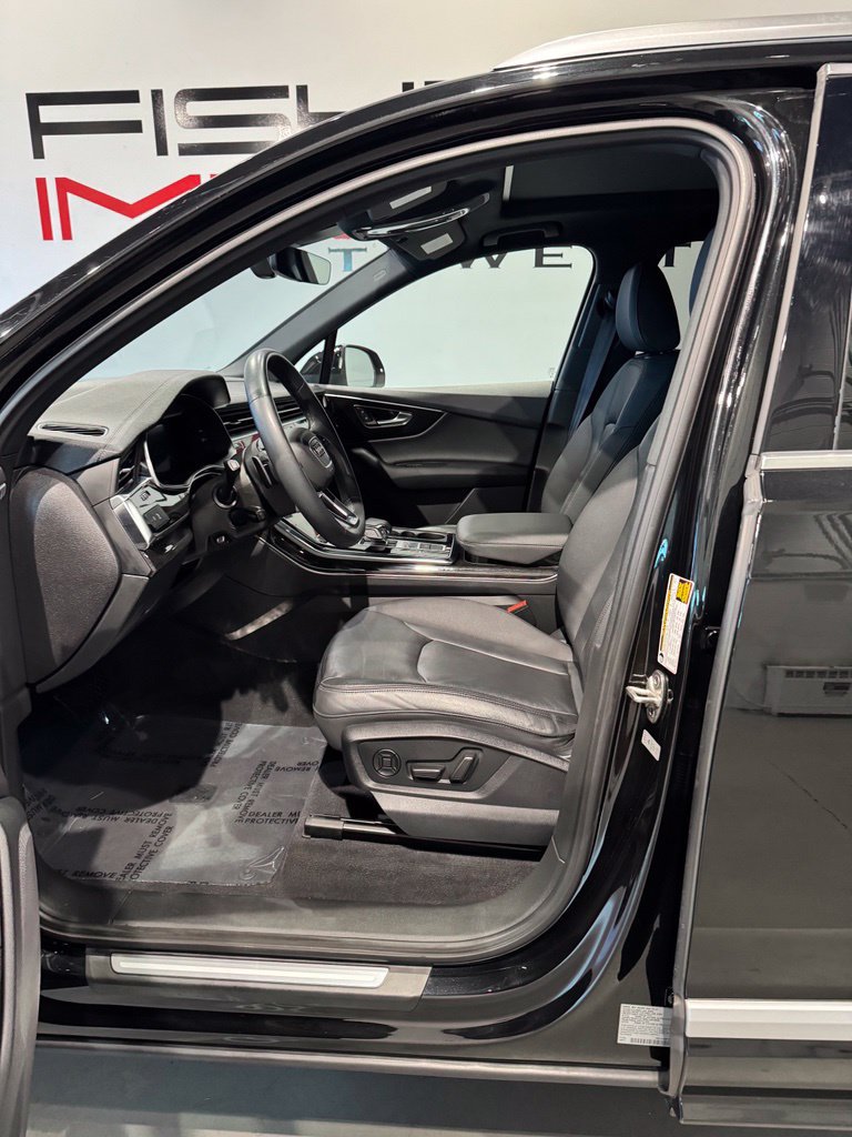 Used 2023 Audi Q7 2.0T Premium w/ Convenience Package AWD/4WD image 11