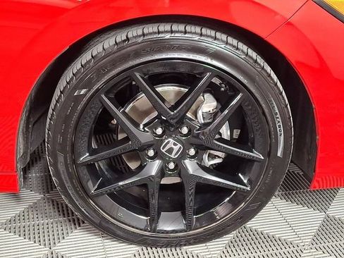Used 2025 Honda Civic Sport image 11