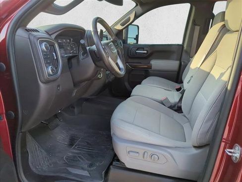 Used 2021 GMC Sierra 1500 SLE w/ Preferred Package image 9