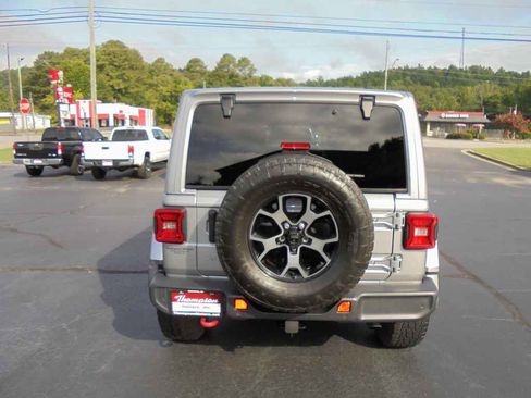 Used 2018 Jeep Wrangler Unlimited Rubicon image 4