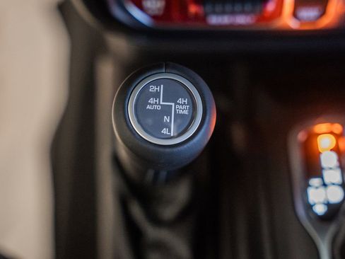 New 2025 Jeep Wrangler Unlimited Rubicon 4xe image 25