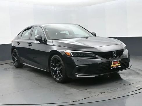 Used 2024 Honda Civic Sport image 2