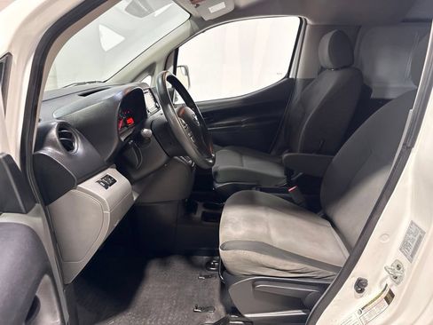Used 2018 Nissan NV200 SV FWD image 16