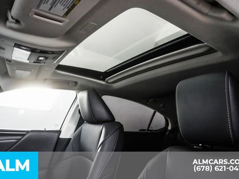 Used 2022 Lexus ES 300h image 33