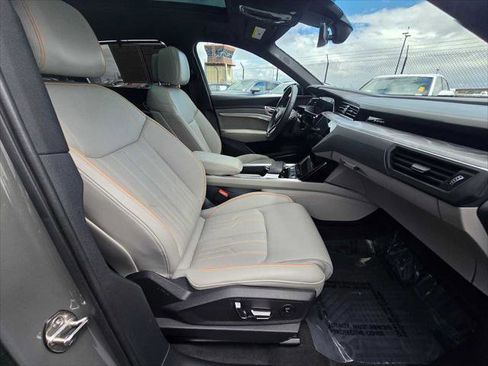 Used 2023 Audi e-tron Chronos w/ Chronos Package AWD/4WD image 12