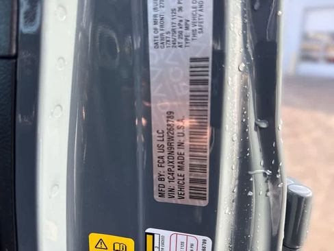 Used 2024 Jeep Wrangler Sport S image 23