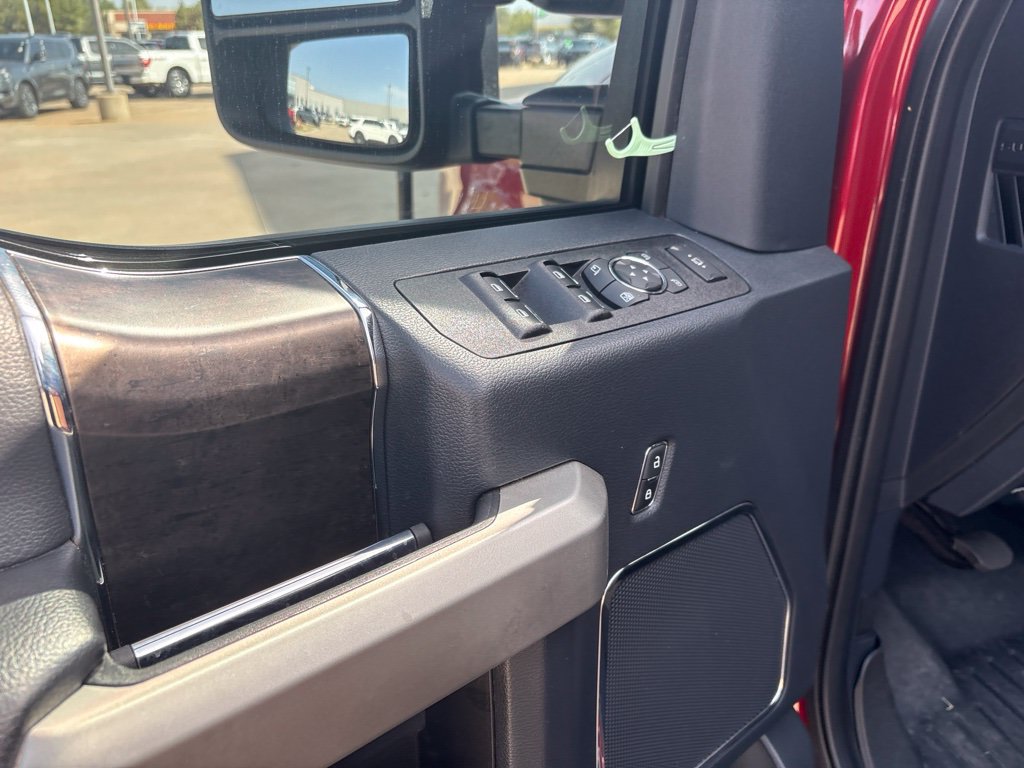 Used 2022 Ford F250 Lariat w/ Black Appearance Package AWD/4WD image 17