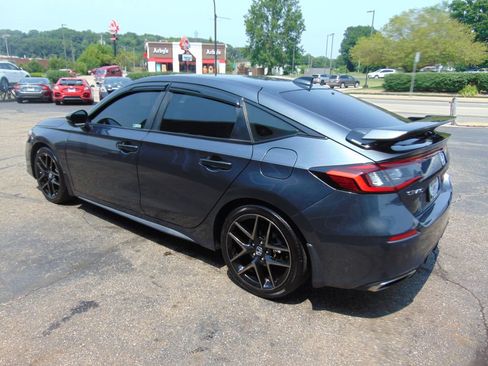Used 2022 Honda Civic Sport Touring image 7