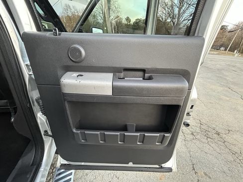 Used 2015 Ford F350 Lariat w/ Lariat Interior Package image 26