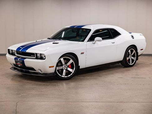 Used 2011 Dodge Challenger SRT8 w/ SRT Option Group II RWD image 20