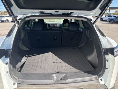 New 2025 Nissan Murano SV AWD/4WD image 15