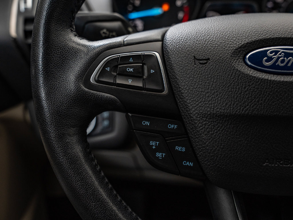 Used 2018 Ford Escape Titanium FWD image 27
