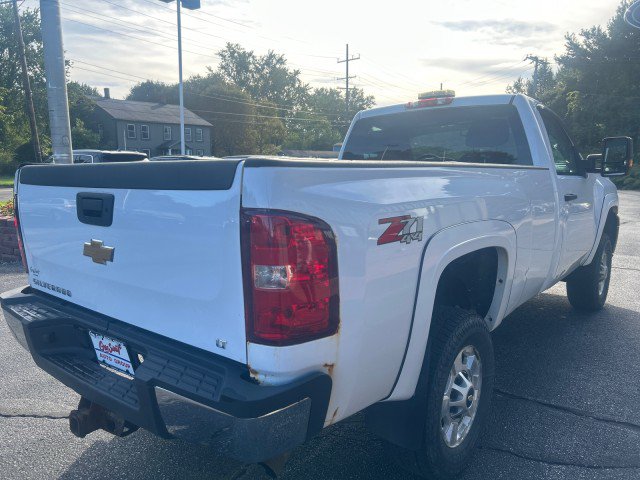 Used 2011 Chevrolet Silverado 2500 LT AWD/4WD image 6