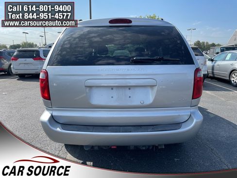 Used 2005 Dodge Grand Caravan SXT image 15