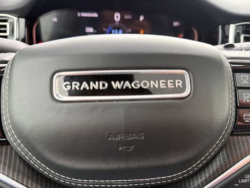 Used 2024 Jeep Grand Wagoneer L Series II w/ Quick Order Packagew 28T AWD/4WD image 28