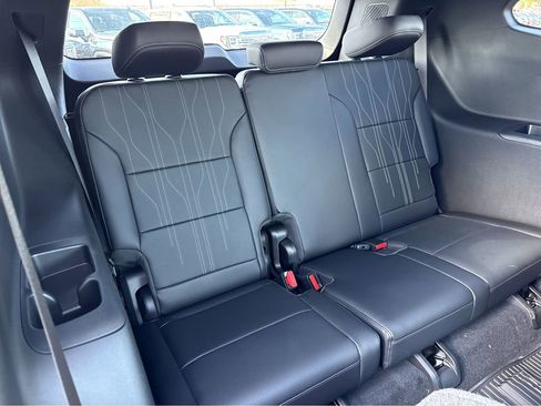New 2026 Buick Enclave Avenir w/ Super Cruise Package FWD image 7