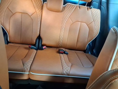 New 2026 Chrysler Pacifica Pinnacle image 11