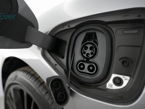 Used 2024 Jaguar I-PACE R-Dynamic HSE image 24