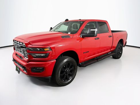 Used 2026 RAM 2500 Big Horn AWD/4WD image 3