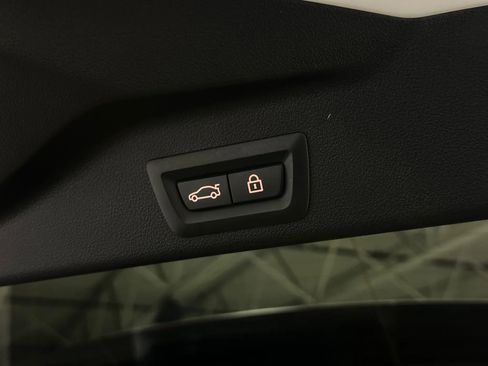 Used 2020 BMW X5 xDrive40i w/ Premium Package image 20