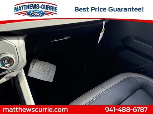 New 2025 Ford Bronco Outer Banks w/ Sasquatch Package image 24