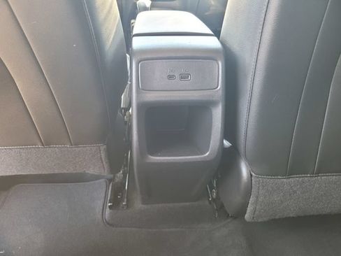 Used 2024 Chevrolet Trax LT w/ Driver Confidence Package FWD image 17