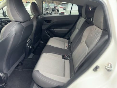 Used 2024 Subaru Crosstrek 2.0i Premium image 19