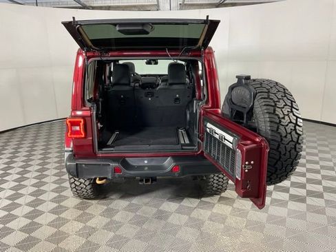 Used 2021 Jeep Wrangler Unlimited Rubicon image 39
