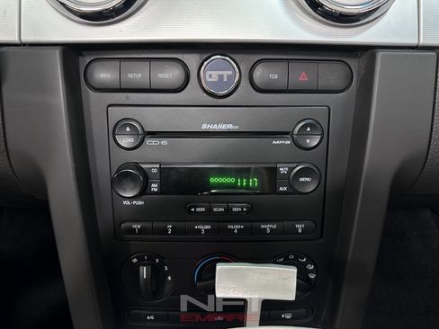 Used 2006 Ford Mustang GT Premium RWD image 39