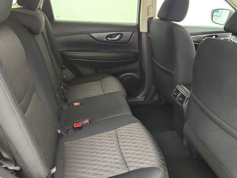 Used 2020 Nissan Rogue S image 22